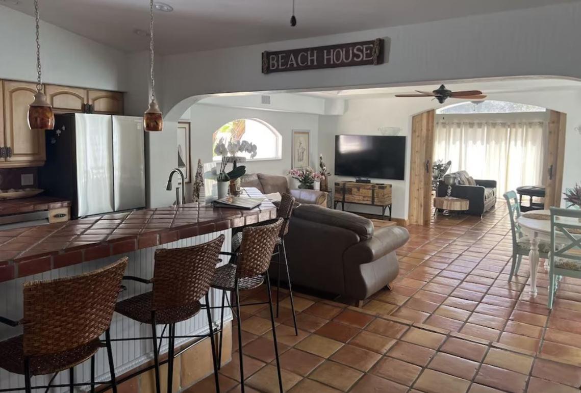 Pool/Waterfront Home 5 Min Walk To Siesta Key Village And Beach Bagian luar foto