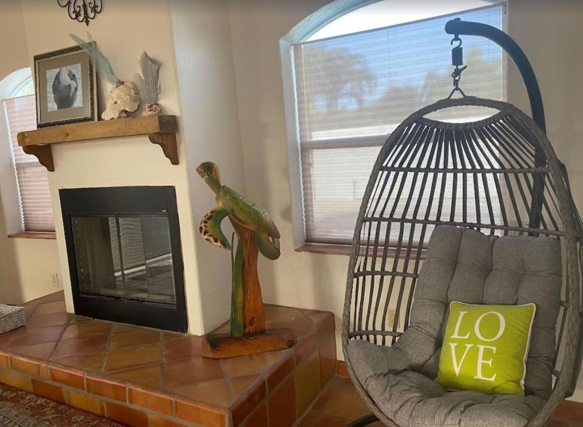 Pool/Waterfront Home 5 Min Walk To Siesta Key Village And Beach Bagian luar foto
